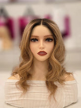 Wear N Go Ombre Blonde Glueless Wig 5x5 HD Lace Loose Body Wave